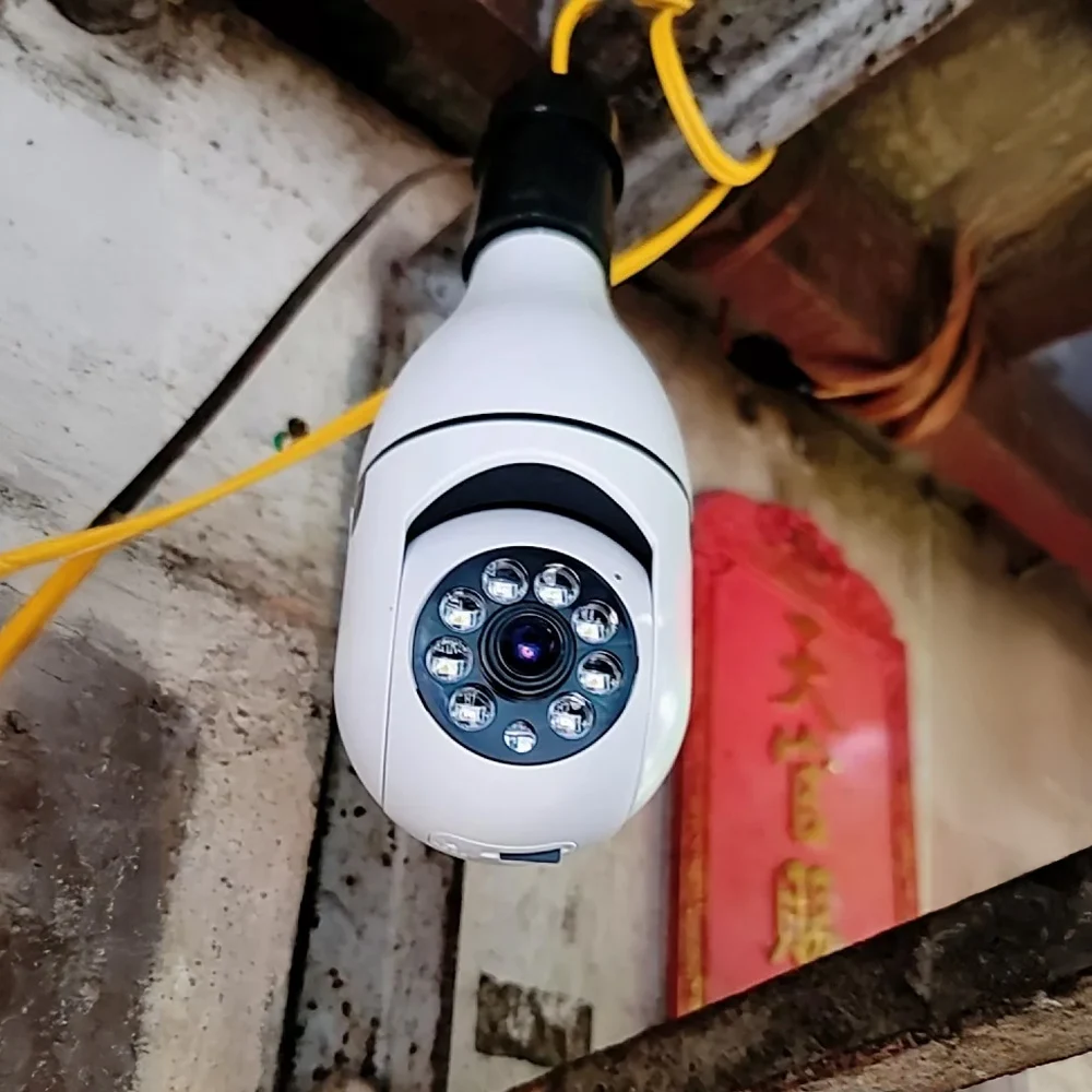 Camera Yoosee Đui Bóng Đèn Mới Nhất - Chính Hãng