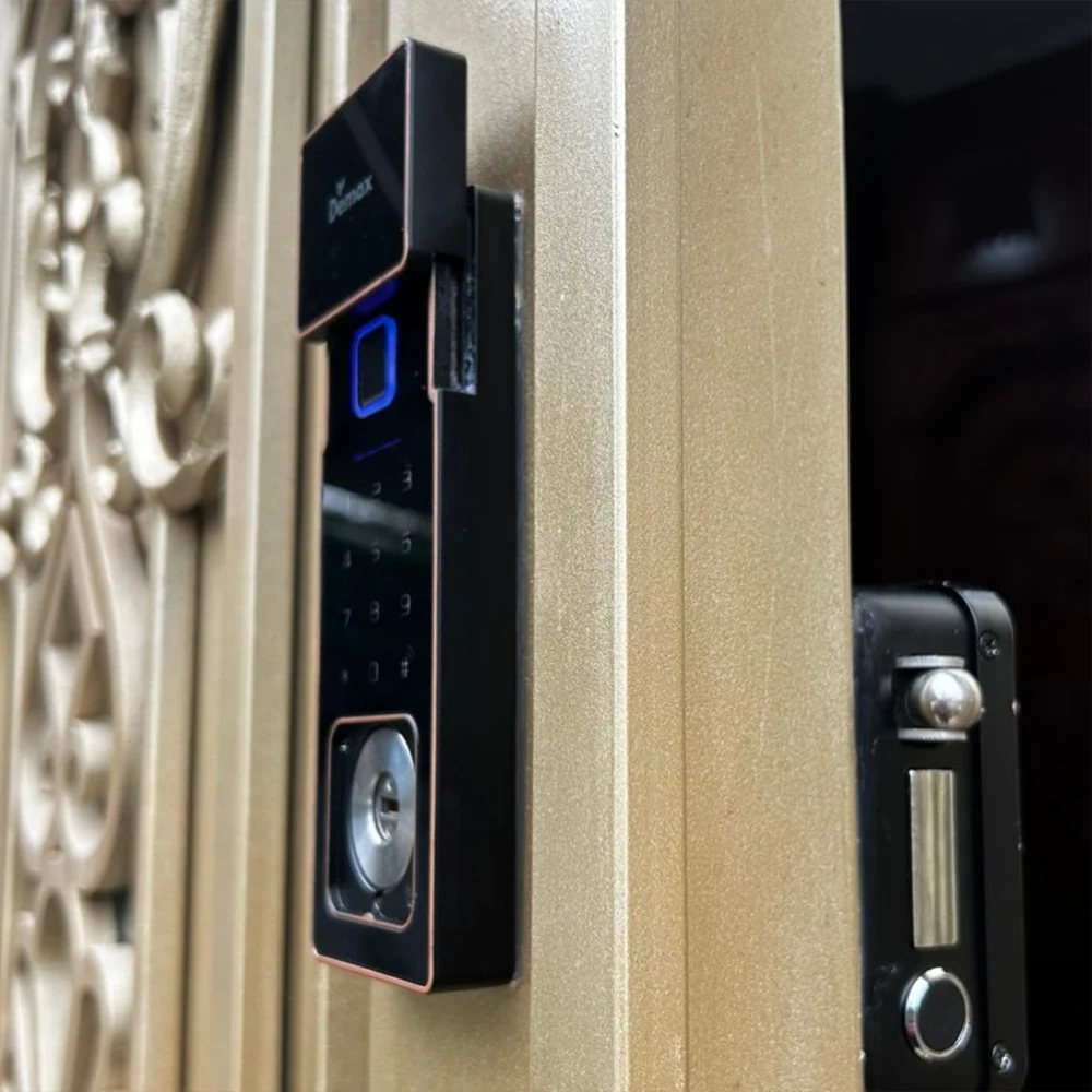 Khoá Cửa Cổng Thông Minh Demax EL608 - Kết Nối Wifi