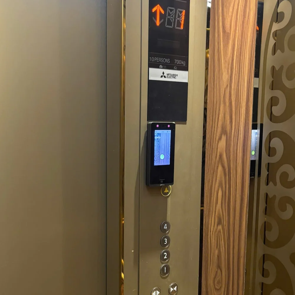 Máy Chấm Công Vân Tay ZKTeco Senseface 4A