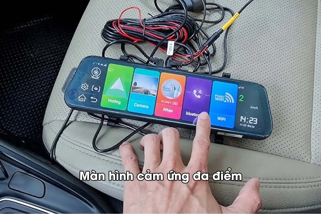 navicom-m96-plus-man-hinh