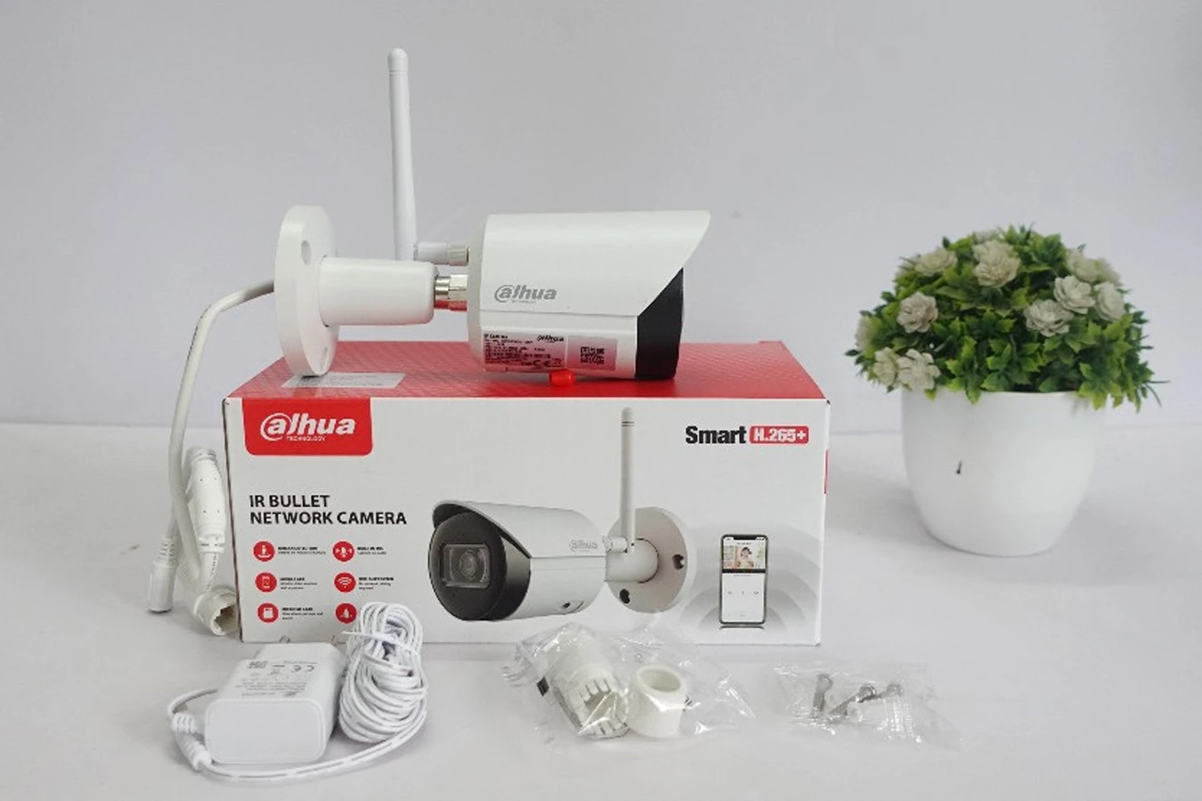 camera-wifi-dahua-ipc-hfw1230sd-saw-2mp-tron-bo