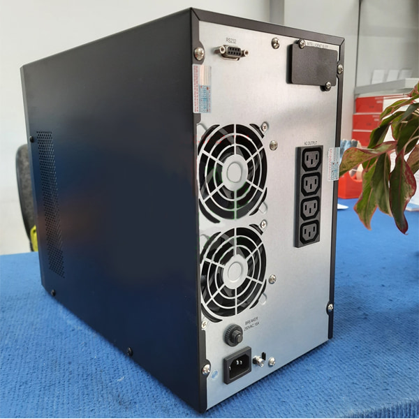 Bộ Lưu Điện Santak C2K - LCD (2KVA/1.8KW)