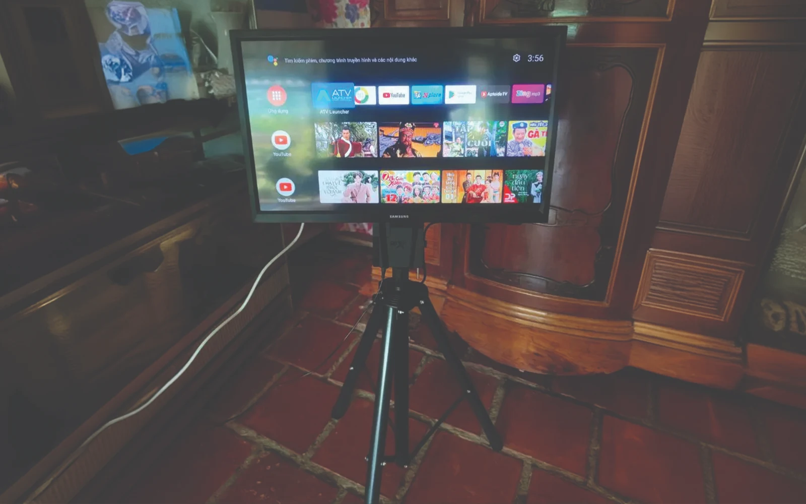 1715183733-gia-treo-tivi-cot-25