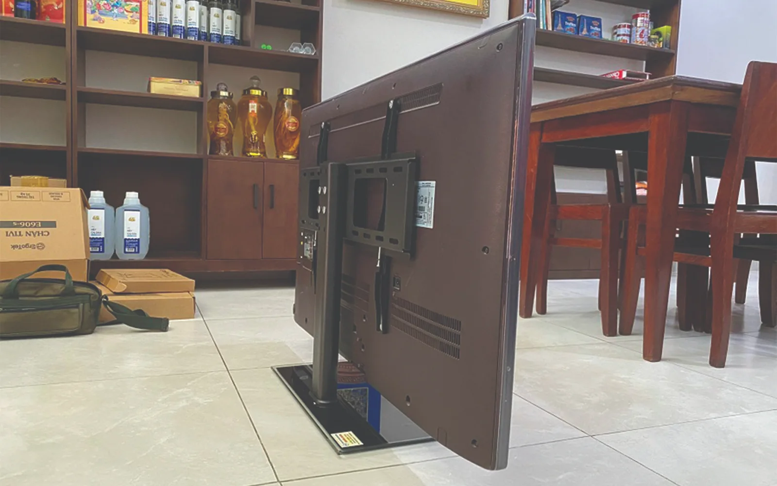 chan-tv-de-ban-15