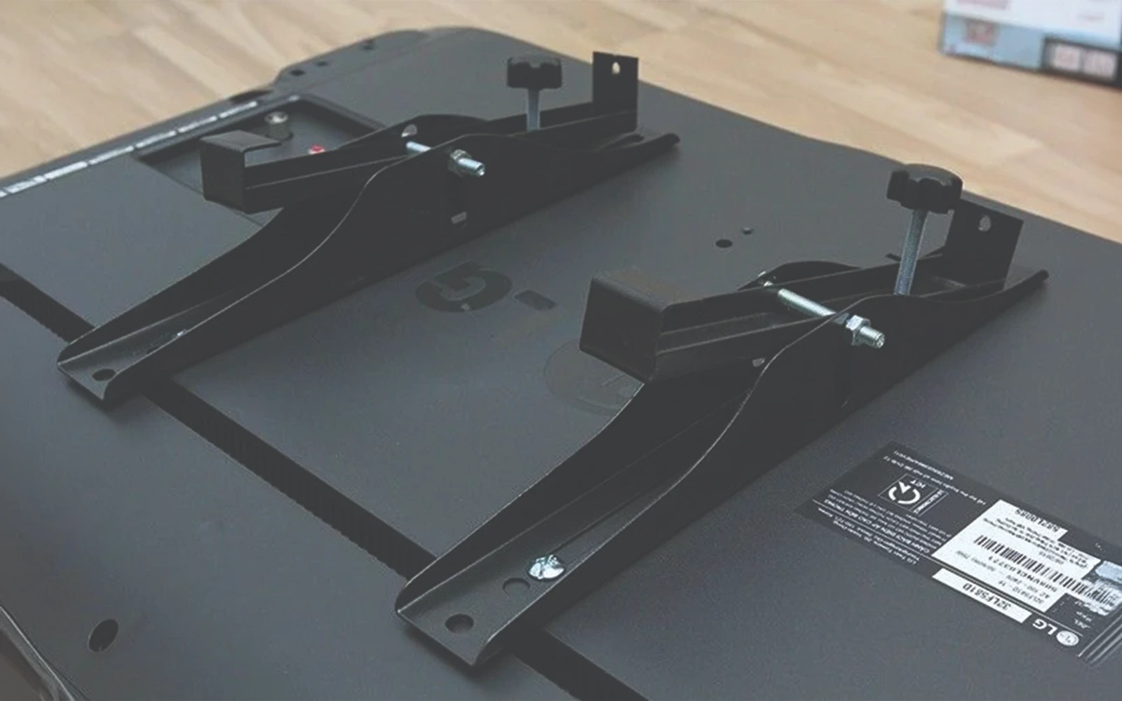 1715183734-gia-treo-nghieng-15