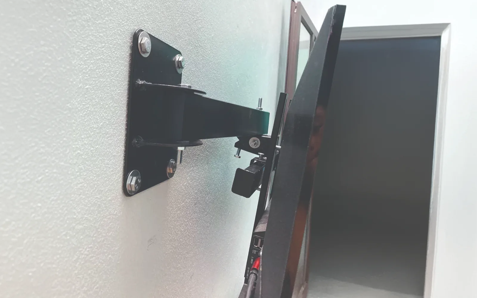 gia-treo-goc-xoay-18