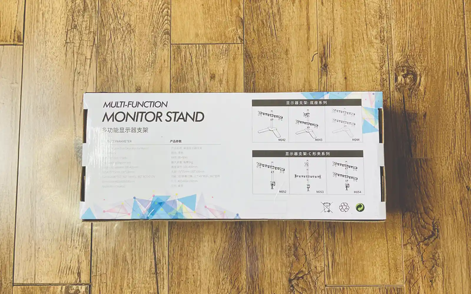 gia-treo-bon-man-hinh-kep-ban-m054-11