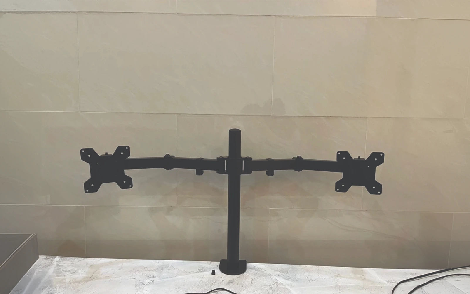 gia-treo-2-man-hinh-may-tinh-m052s-30