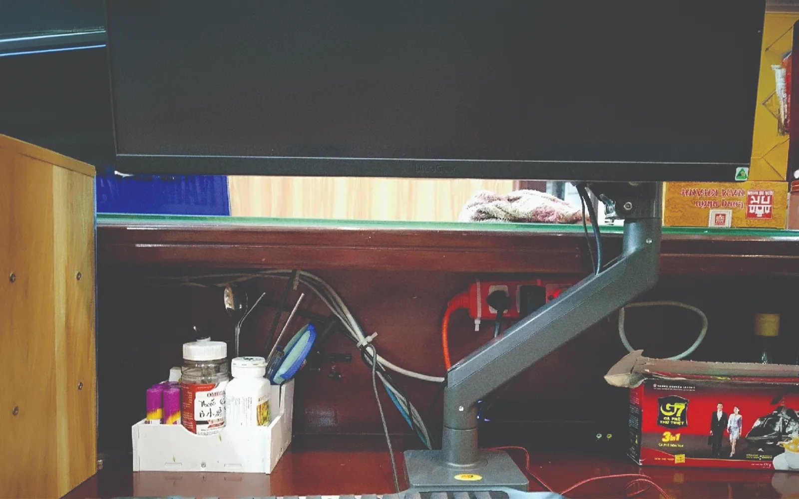 gia-treo-man-hinh-may-tinh-nb-g45-27