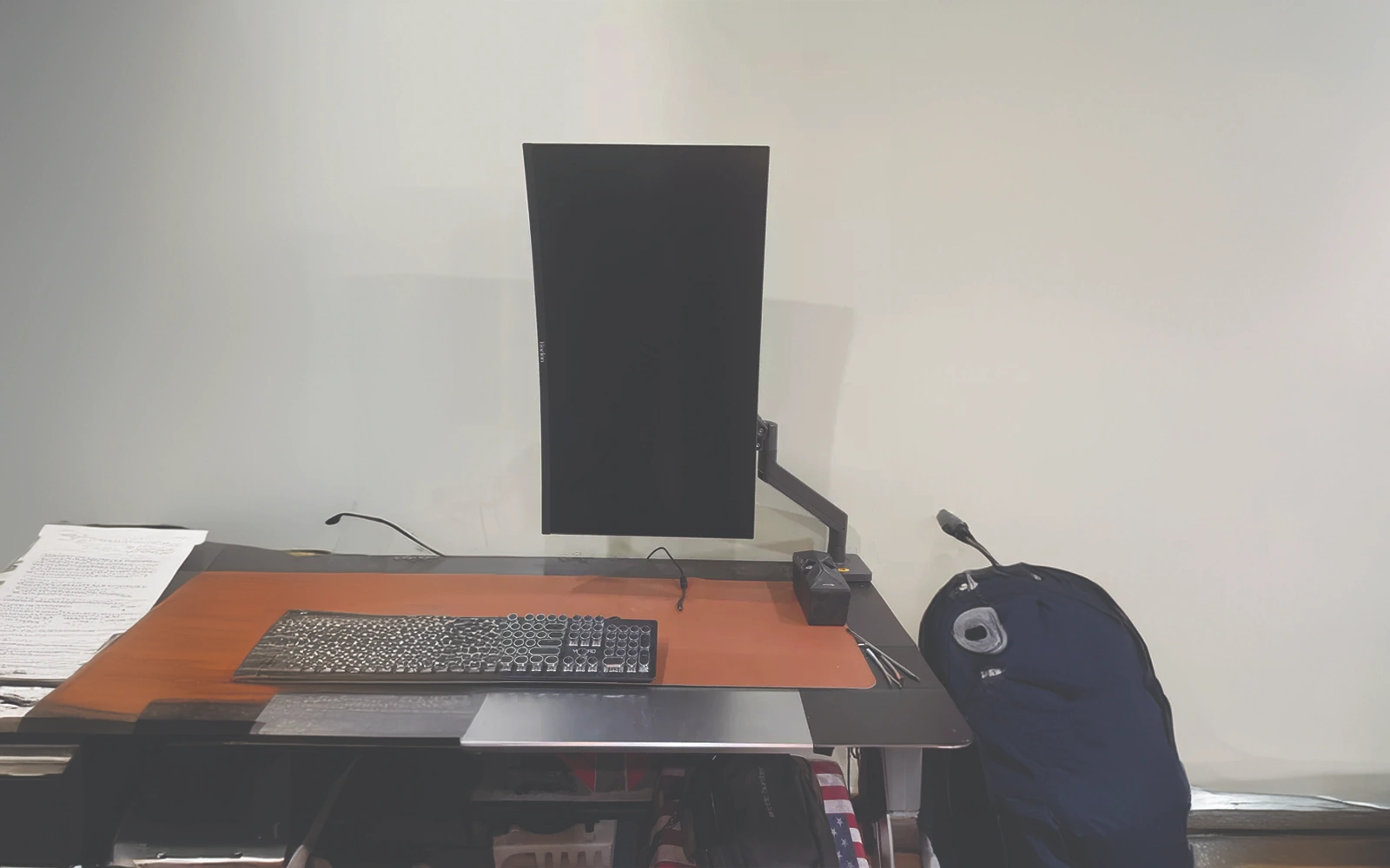 gia-treo-man-hinh-may-tinh-nb-g45-29