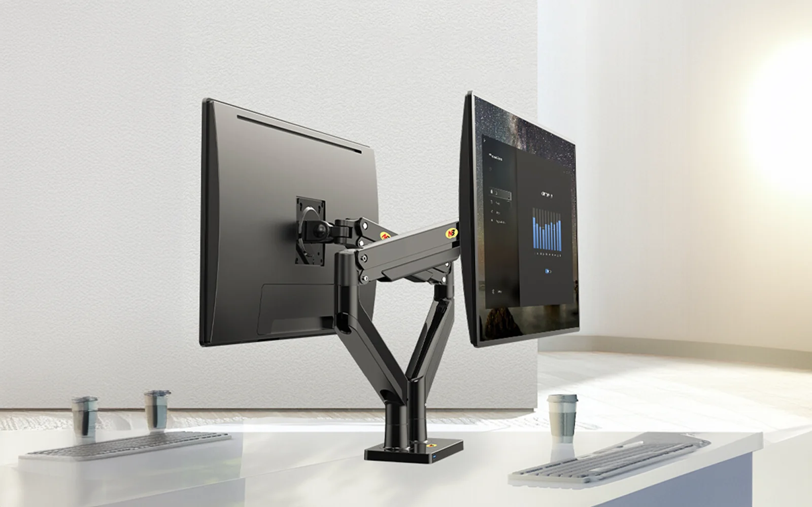 gia-treo-2-man-hinh-nb-g35-15