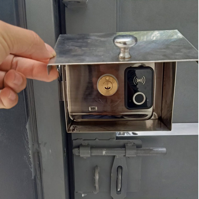 Hộp Inox Bảo Vệ Cho Khoá Cửa, Đầu Đọc - Dạng Ngang