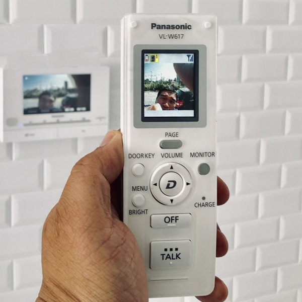Bộ Chuông Cửa Màn Hình Panasonic VL-SW274VN