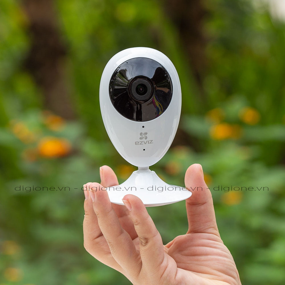 Camera Ezviz C2C 720P (bản quốc tế) Giá Rẻ - Xem Ngay