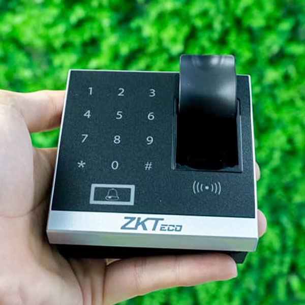Thiết Bị Kiểm Soát Cửa Ra Vào ZKTeco X8s